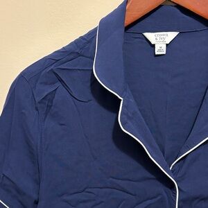 Crown & Ivy Navy Pajamas Set